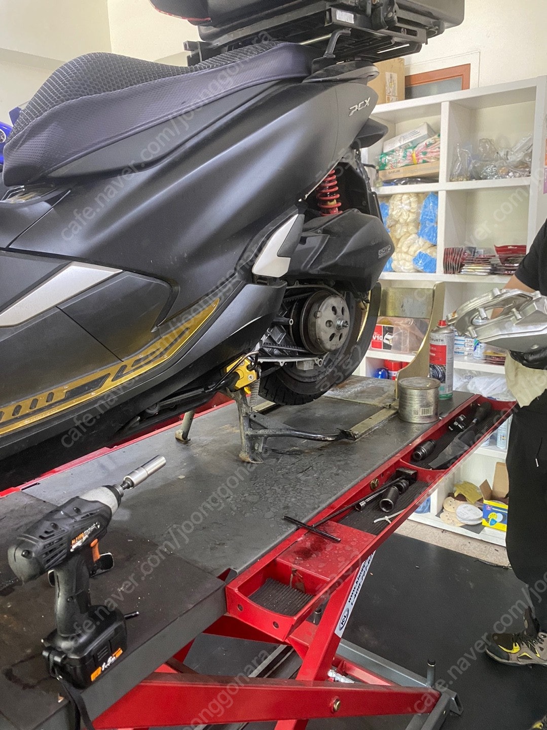 PCX125 19년식 20년형 판매합니다