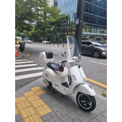23년식 베스파 gts 125 판매합니다